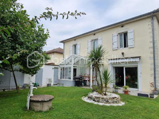 Vente Propriété 5 pièces 165 m2 Saint Vincent de Paul