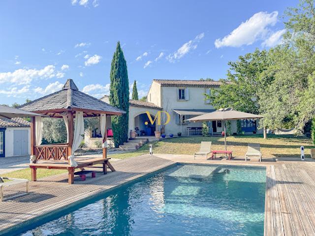 Vente Propriété 5 pièces 175 m2 Cabrières d'Avignon
