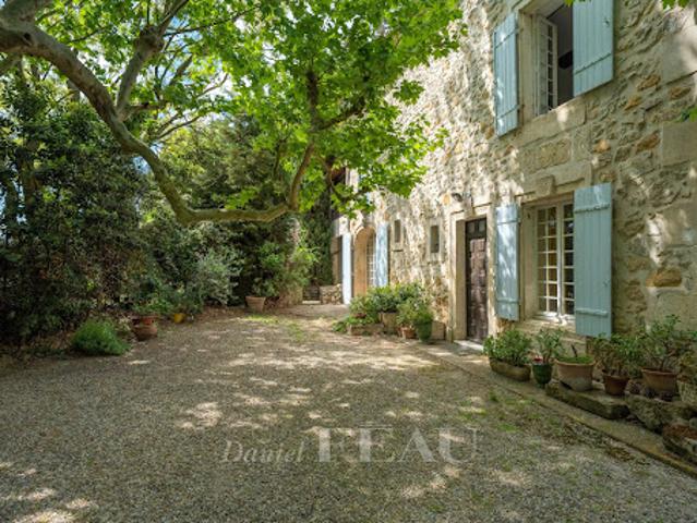 Vente Propriété 5 pièces 180 m2 Boulbon