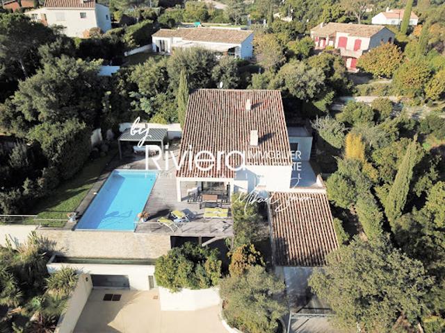 Vente Propriété 5 pièces 200 m2 La Croix Valmer