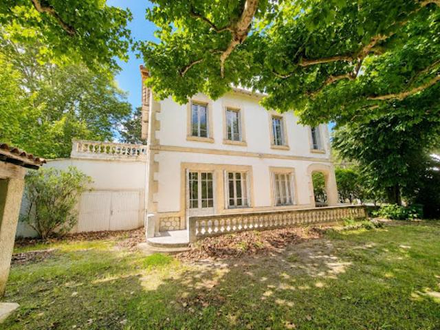Vente Maison de maître 5 pièces 211 m2 Montfavet