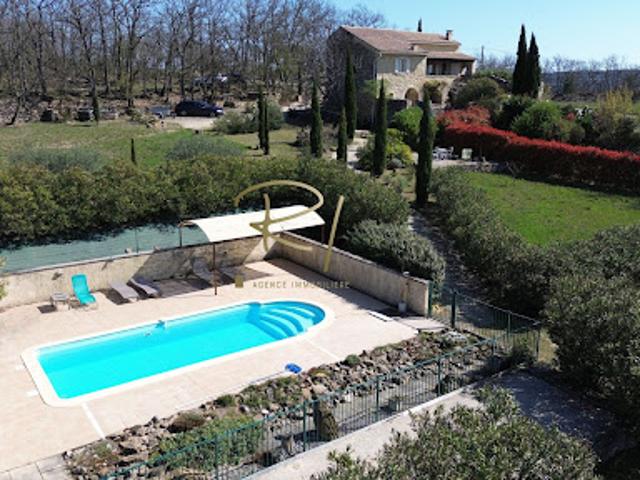 Vente Mas 6 pièces 120 m2 Barjac