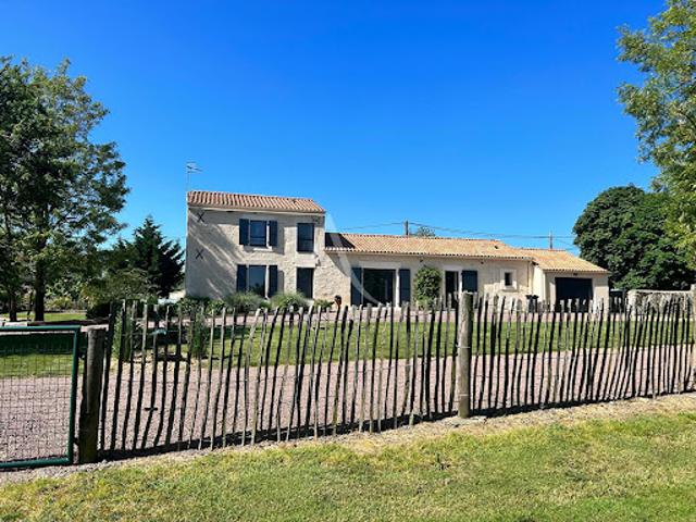 Vente Propriété 6 pièces 132 m2 Triaize
