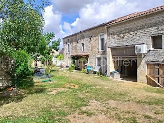 Vente Propriété 6 pièces 175 m2 Fouqueure