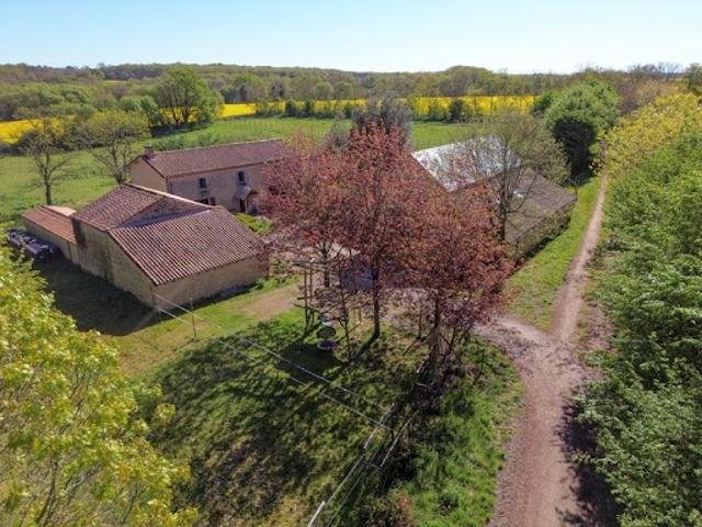 Vente Propriété 6 pièces 186 m2 Aubigny