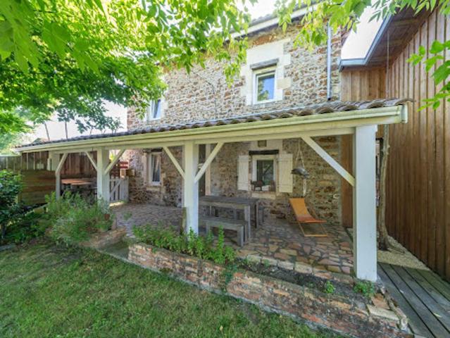Vente Propriété 6 pièces 189.2 m2 Salles