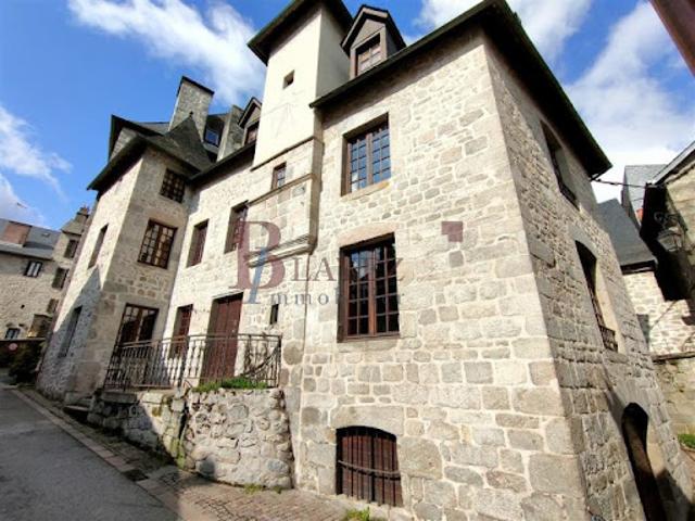 Vente Propriété 6 pièces 180.4 m2 Ussel