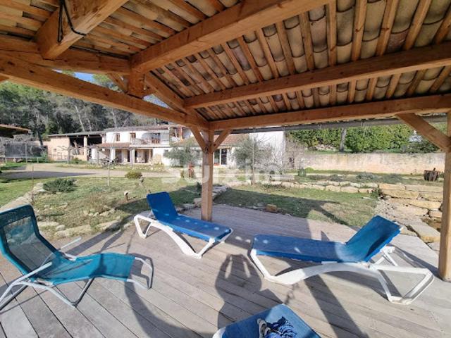 Vente Propriété 6 pièces 200 m2 Flayosc