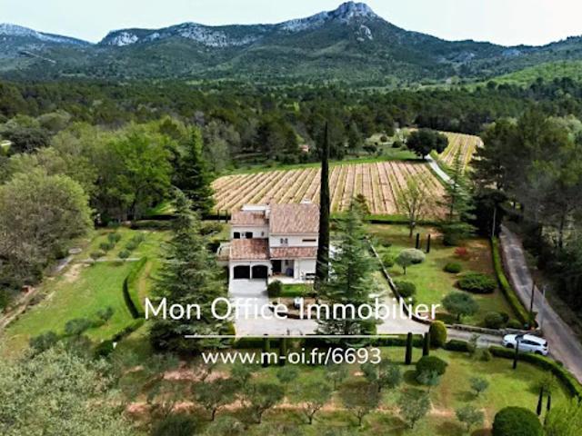 Vente Propriété 6 pièces 250 m2 Trets