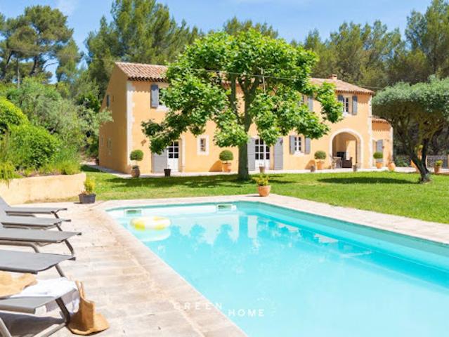 Vente Propriété 6 pièces 260 m2 Aubagne
