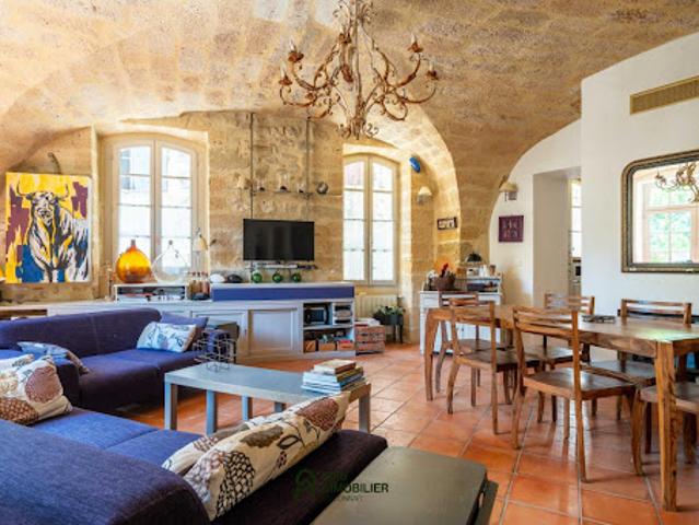 Vente Propriété 6 pièces 270 m2 Collias