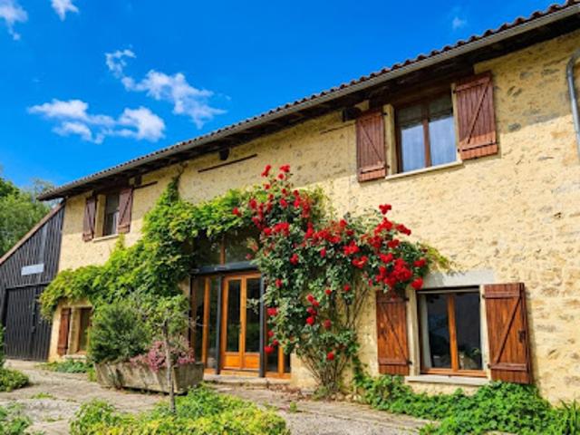 Vente Propriété 6 pièces 317 m2 Saint Auvent