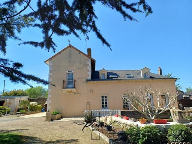 Vente Propriété 8 pièces 129 m2 Doué la Fontaine