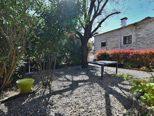 Vente Propriété 8 pièces 122.76 m2 Uzès