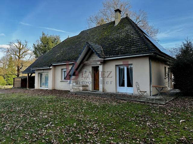 Vente Propriété 8 pièces 154.54 m2 Saint Priest de Gimel