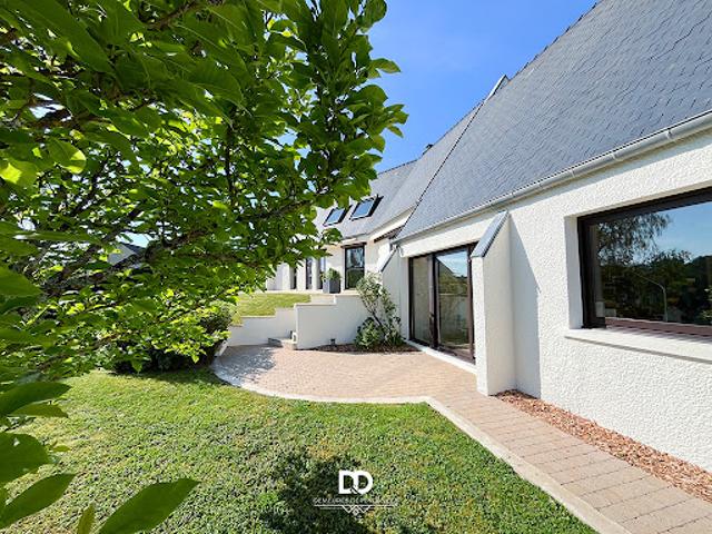 Vente Propriété 8 pièces 184 m2 Longpont
