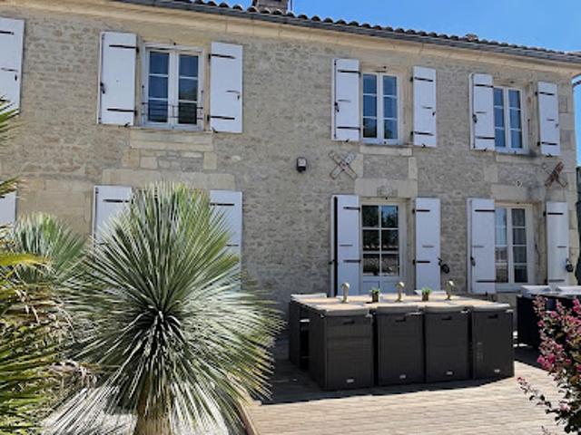 Vente Propriété 8 pièces 214 m2 Courcelles