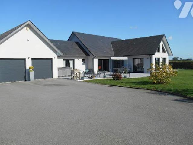 Vente Propriété 8 pièces 216 m2 La Houssaye Béranger
