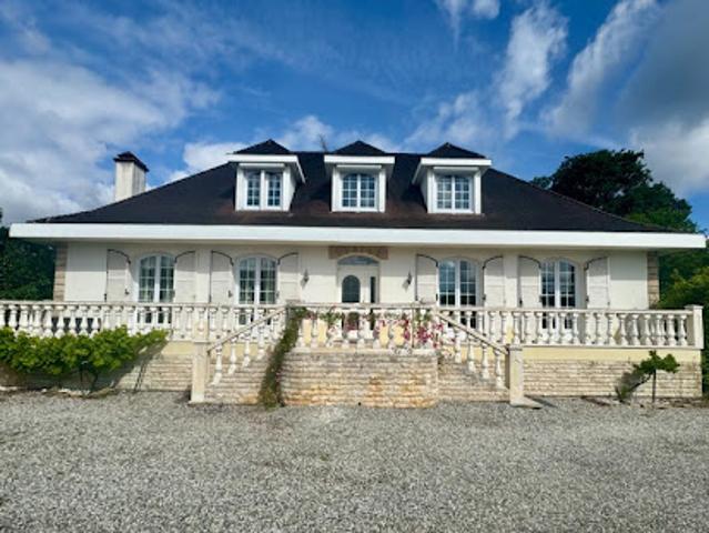 Vente Propriété 8 pièces 210 m2 Mont de Marsan