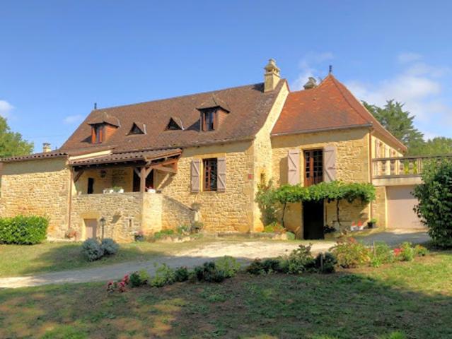 Vente Propriété 8 pièces 220 m2 Gourdon