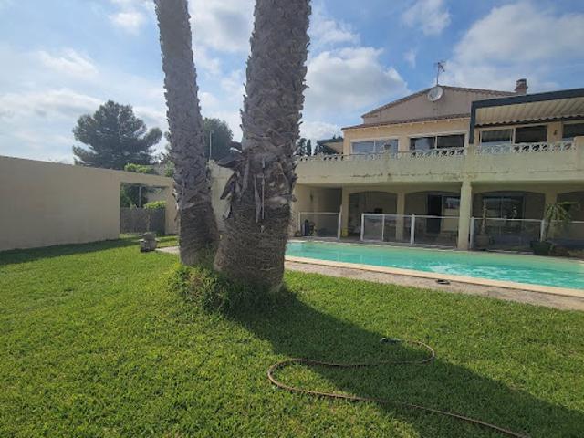 Vente Propriété 8 pièces 233 m2 Montbazin