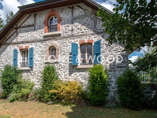 Vente Propriété 8 pièces 246.53 m2 La Roche sur Foron