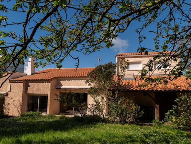 Vente Propriété 8 pièces 240 m2 Chatelaillon plage