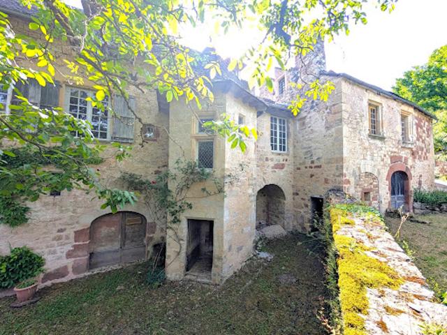 Vente Propriété 8 pièces 257 m2 Marcillac Vallon