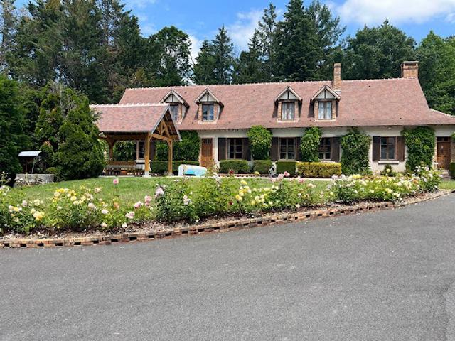 Vente Propriété 8 pièces 260 m2 Neuvy sur Barangeon