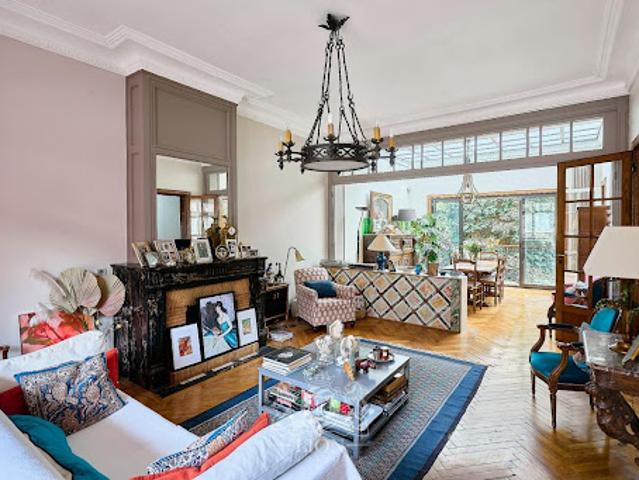 Vente Maison 8 pièces 306.23 m2 Lille