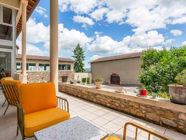 Vente Propriété 8 pièces 336 m2 Sainte Consorce