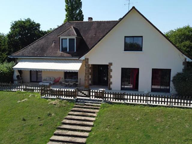 Vente Propriété 8 pièces 338 m2 Chateau gontier