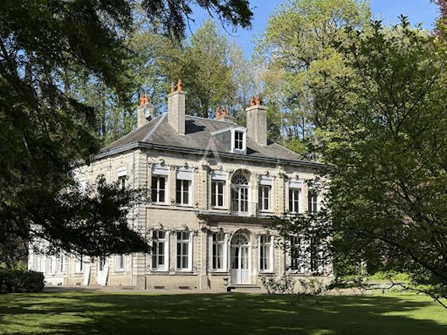 Vente Propriété 8 pièces 342 m2 Blendecques