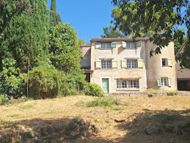 Vente Propriété 8 pièces 352 m2 Tourrettes