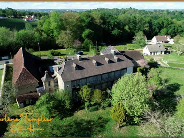 Vente Propriété 8 pièces 400 m2 Lahourcade