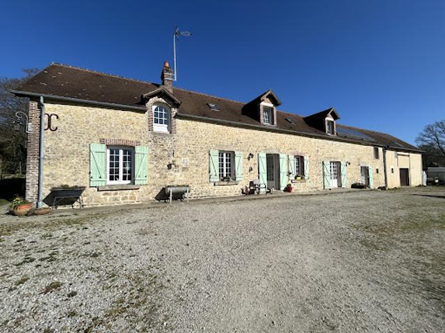 Vente Propriété 9 pièces 207 m2 Laleu