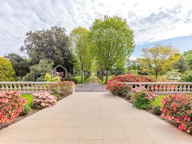 Vente Propriété 9 pièces 200 m2 Mesnil Roc'h