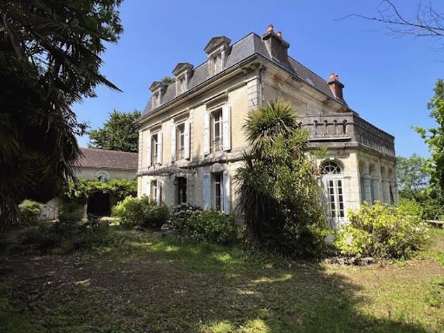 Vente Propriété 9 pièces 200 m2 Sorges et Ligueux en Périgord