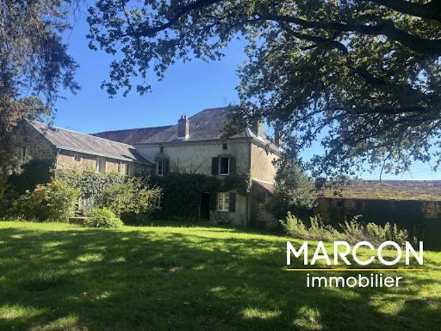 Vente Propriété 9 pièces 212 m2 Arnac la Poste