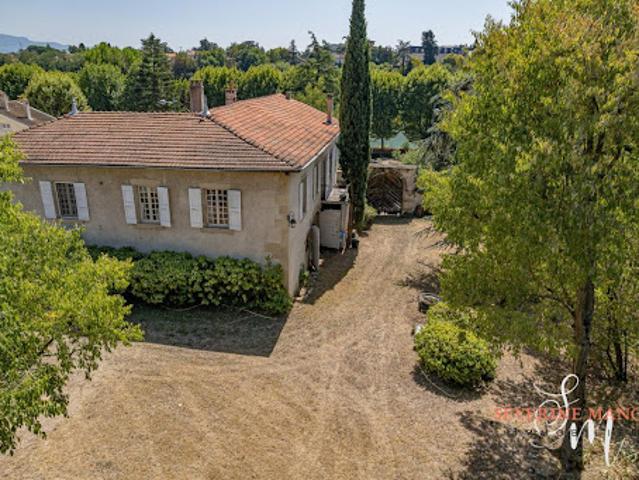 Vente Propriété 9 pièces 228 m2 Romans sur isere