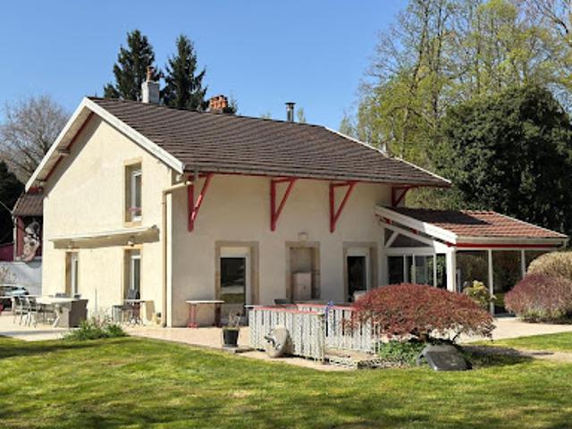 Vente Propriété 9 pièces 232 m2 Epinal