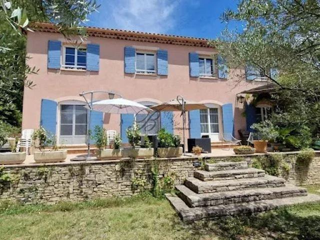 Vente Propriété 9 pièces 243 m2 La Bastidonne