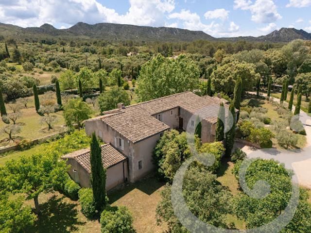 Vente Propriété 9 pièces 274 m2 Eygalières