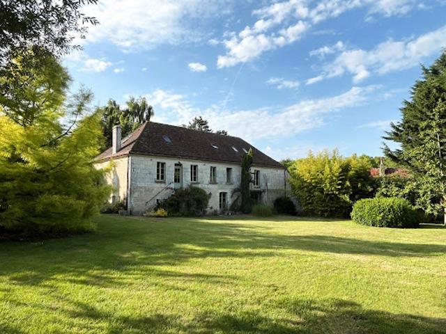 Vente Propriété 9 pièces 308 m2 Mortagne au Perche