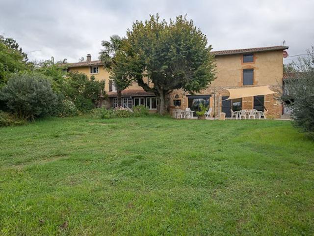 Vente Propriété 9 pièces 300 m2 Limas