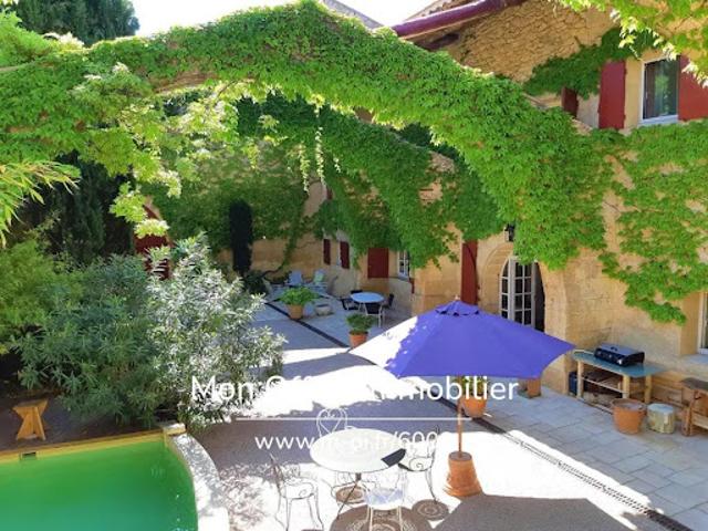 Vente Propriété 9 pièces 350 m2 Rognes