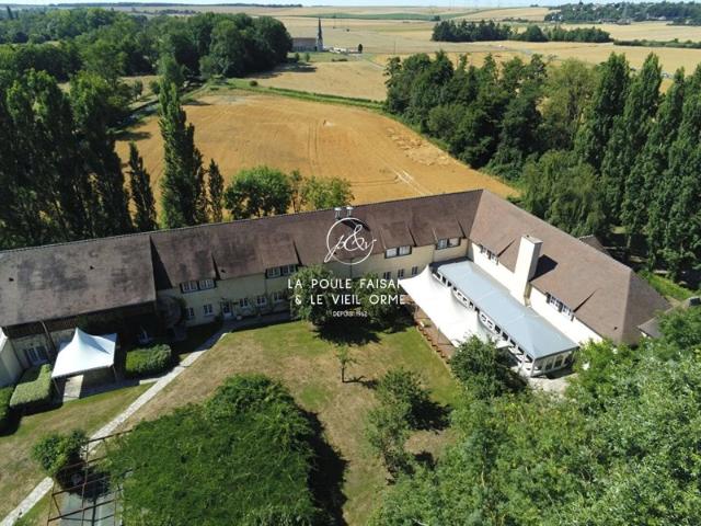 VENTE PROPRIETE DE RECEPTION A 20 MINUTES DE HOUDAN