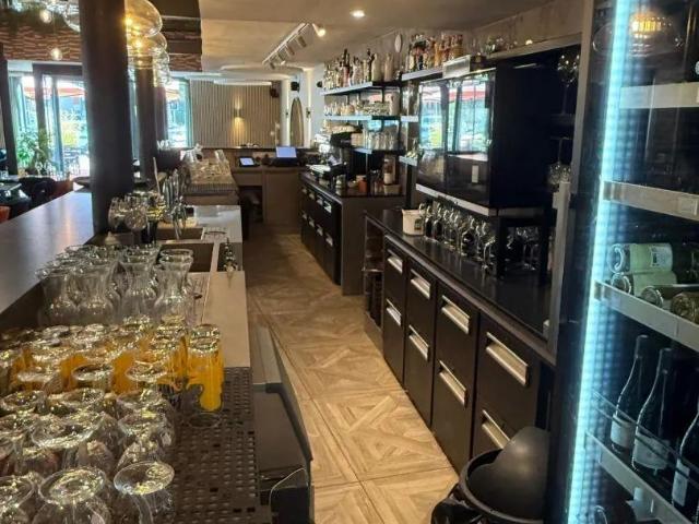 Vente Restaurant 180 m²
