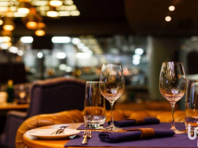 Vente Restaurant 750 m²