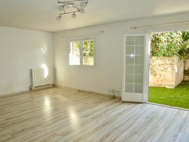 Vente rez de jardin 4 Pièce s 89m² Villeneuve Loubet